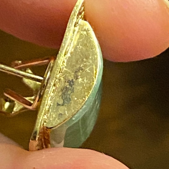 Vintage Jade 14K Solid Gold Earrings - Picture 8 of 8